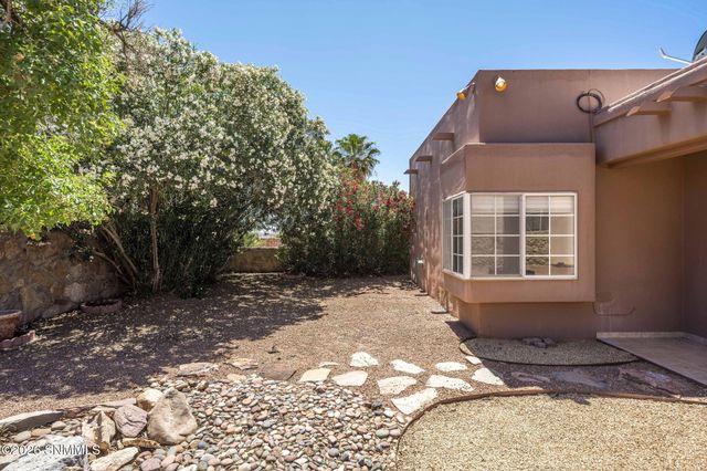 624 Cielo Bonito Court, Las Cruces, NM 88005