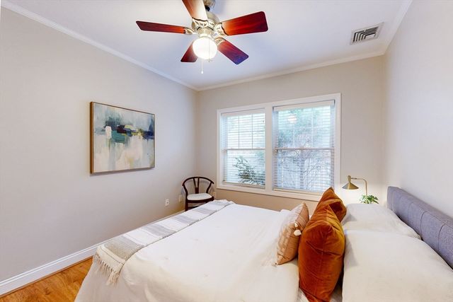 111 W 8 3, Boston, MA 02127