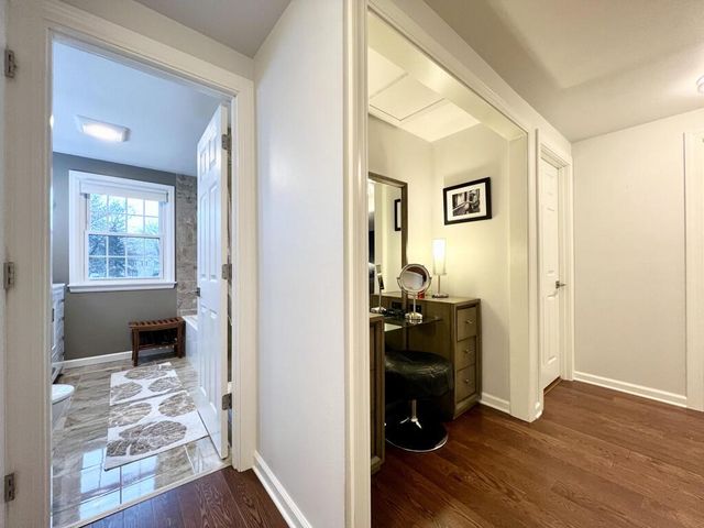 12558 N Woodland DRIVE, Mequon, WI 53092