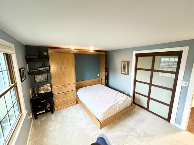 12558 N Woodland DRIVE, Mequon, WI 53092