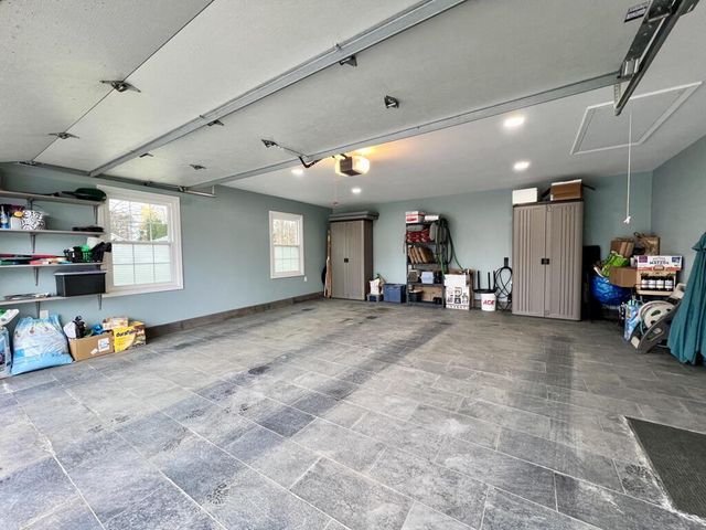 12558 N Woodland DRIVE, Mequon, WI 53092