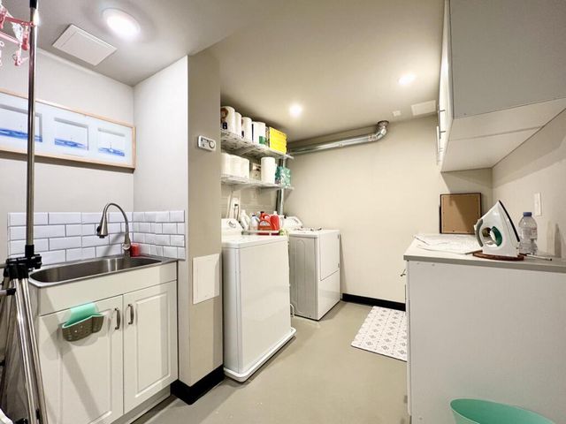 12558 N Woodland DRIVE, Mequon, WI 53092