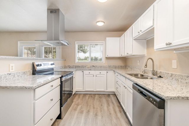 732 Cambridge Drive, Plano, TX 75023