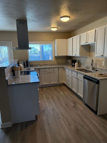 732 Cambridge Drive, Plano, TX 75023