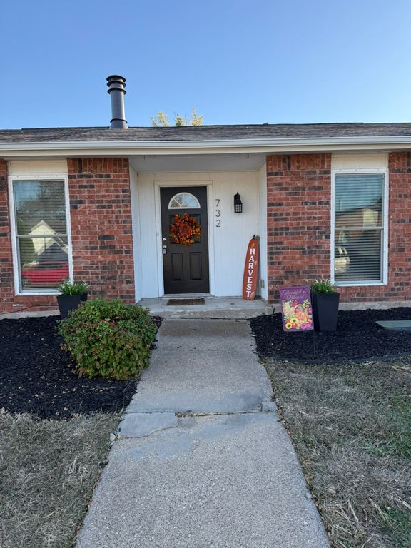 732 Cambridge Drive, Plano, TX 75023