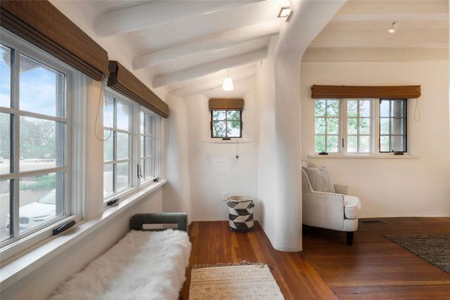517 Hillside Avenue, Santa Fe, NM 87501