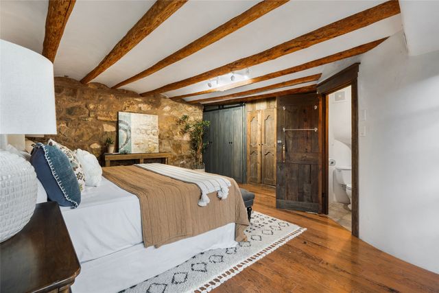 517 Hillside Avenue, Santa Fe, NM 87501