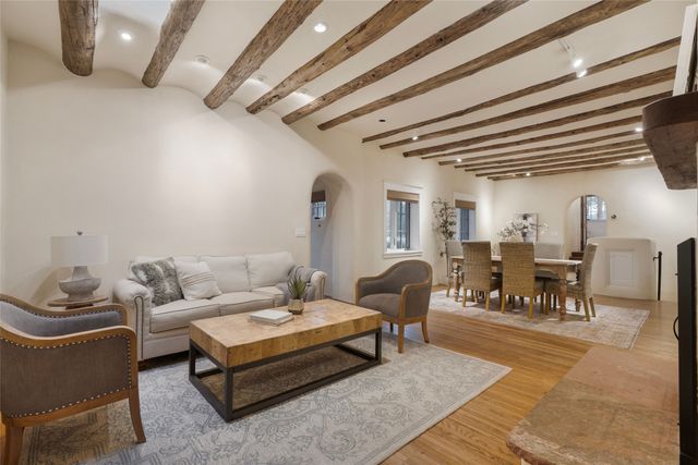 517 Hillside Avenue, Santa Fe, NM 87501