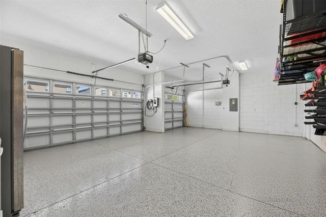 12444 HORSESHOE BEND DRIVE, Lithia, FL 33547