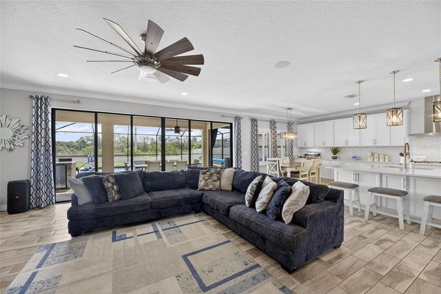 12444 HORSESHOE BEND DRIVE, Lithia, FL 33547