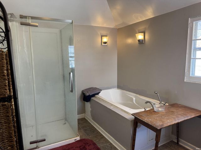 1010 Jefferson Street, Rochester, IN 46975