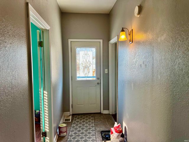 1010 Jefferson Street, Rochester, IN 46975