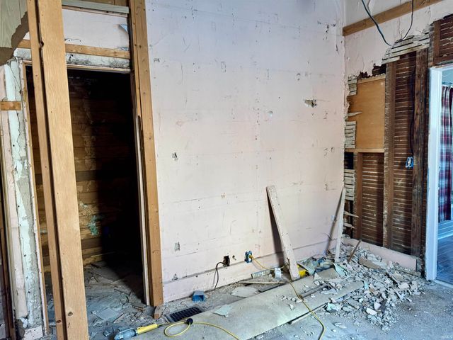 1010 Jefferson Street, Rochester, IN 46975