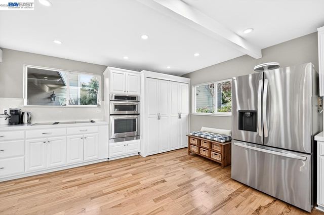 10700 Foothill Rd, Sunol, CA 94586