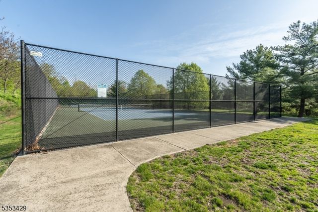 98 Westchester Ter, Clinton Twp., NJ 08801