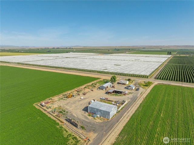 19527 Road 10.5 NW, Quincy, WA 98848