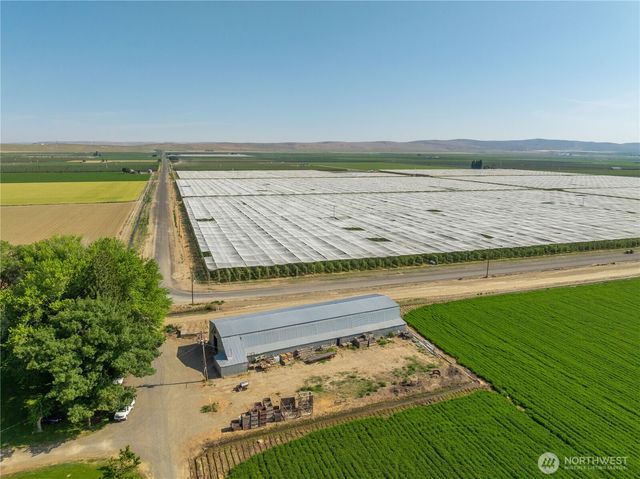 19527 Road 10.5 NW, Quincy, WA 98848