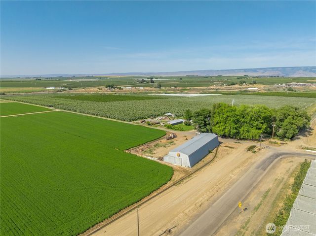 19527 Road 10.5 NW, Quincy, WA 98848
