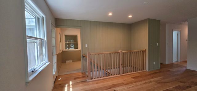 124 Diana Road, Portage, IN 46368