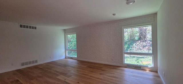 124 Diana Road, Portage, IN 46368