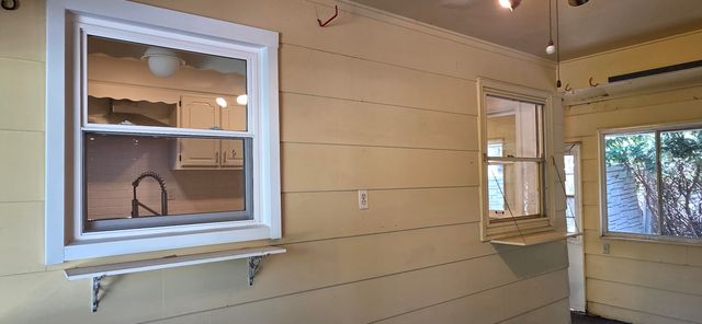 124 Diana Road, Portage, IN 46368