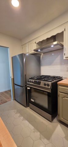 124 Diana Road, Portage, IN 46368