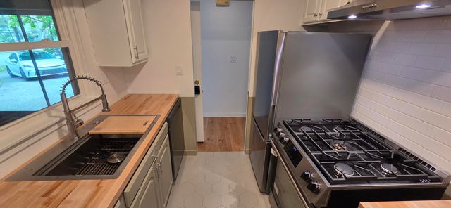 124 Diana Road, Portage, IN 46368