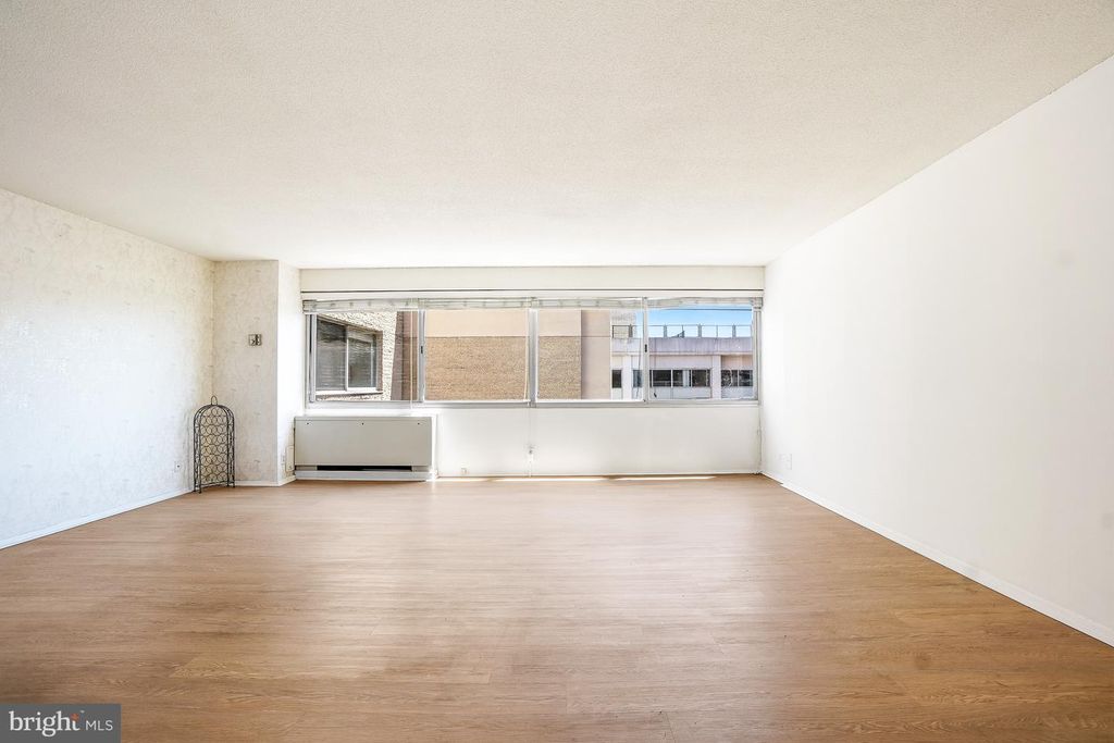 Image 14 of property listing at 5500 FRIENDSHIP BLVD #2414N, Chevy Chase, MD 20815