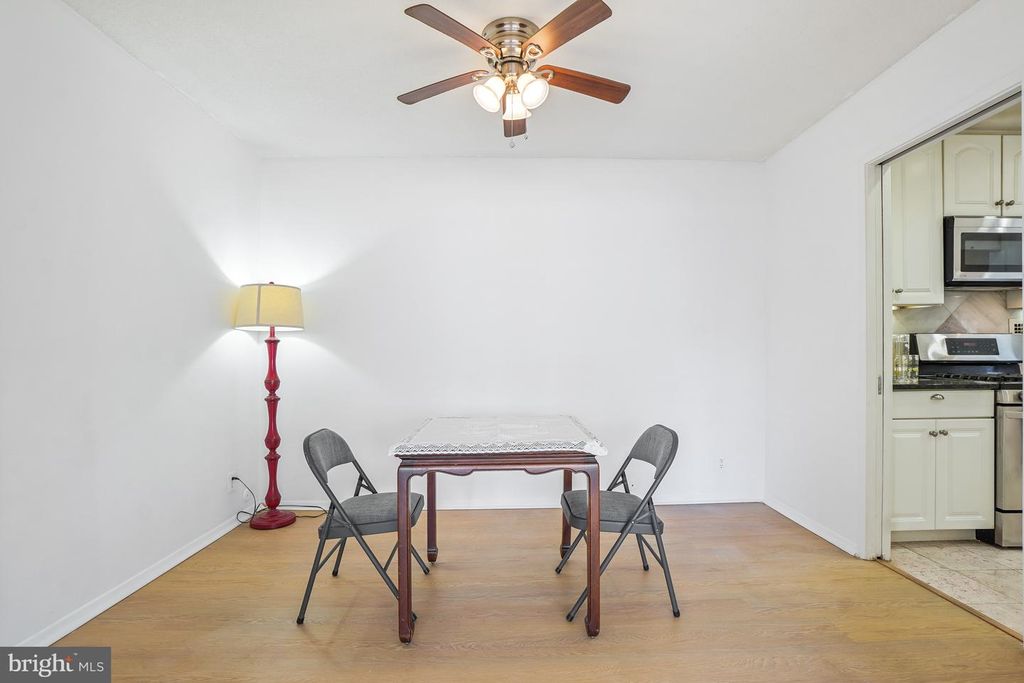 Image 15 of property listing at 5500 FRIENDSHIP BLVD #2414N, Chevy Chase, MD 20815