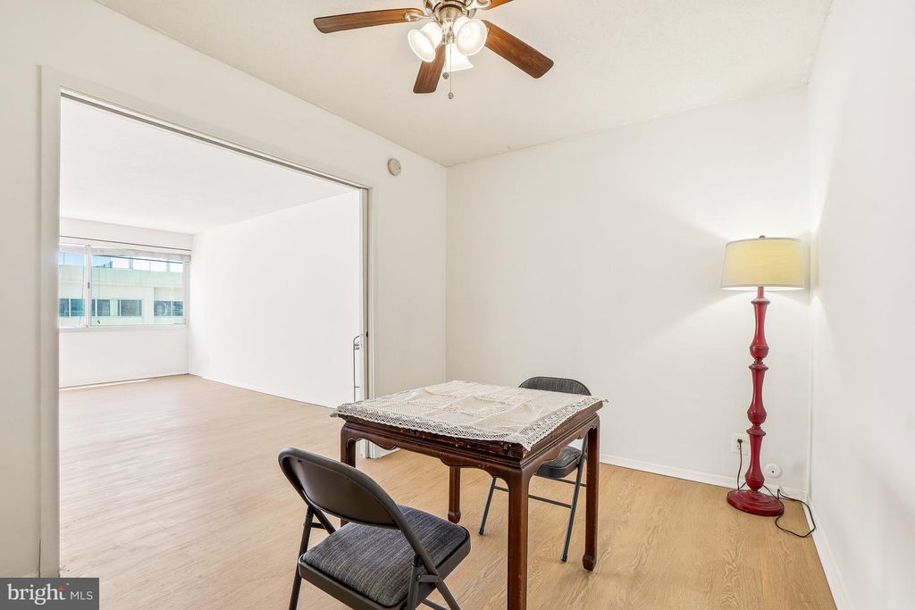 Image 16 of property listing at 5500 FRIENDSHIP BLVD #2414N, Chevy Chase, MD 20815