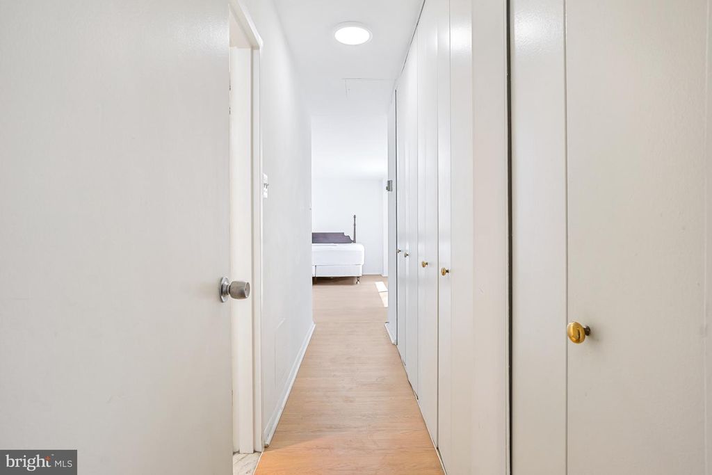 Image 20 of property listing at 5500 FRIENDSHIP BLVD #2414N, Chevy Chase, MD 20815
