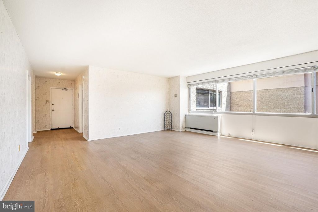 Image 23 of property listing at 5500 FRIENDSHIP BLVD #2414N, Chevy Chase, MD 20815