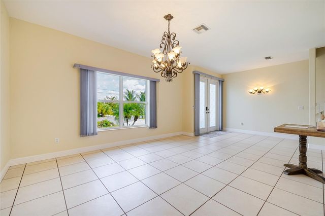 2107 SAINT CROIX AVENUE, Fort Myers, FL 33905