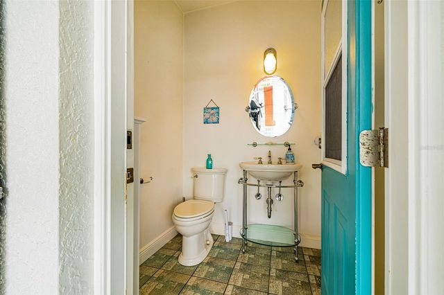 2107 SAINT CROIX AVENUE, Fort Myers, FL 33905