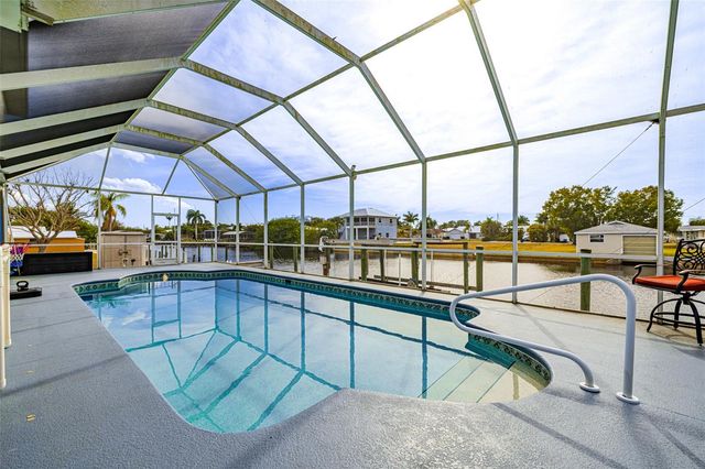 2107 SAINT CROIX AVENUE, Fort Myers, FL 33905