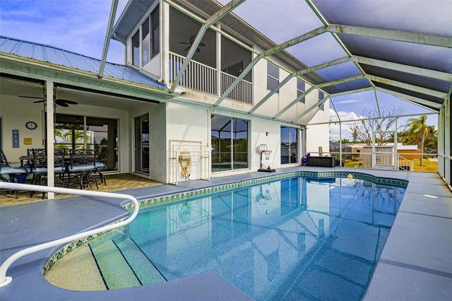 2107 SAINT CROIX AVENUE, Fort Myers, FL 33905