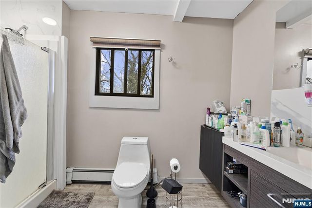 82 Garfield Avenue, Jersey City, NJ 07305