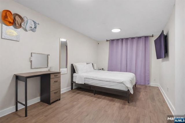 82 Garfield Avenue, Jersey City, NJ 07305