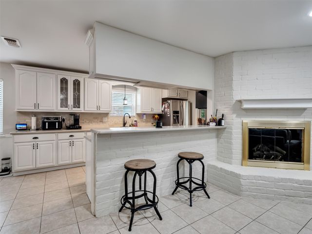 2811 Quincannon Lane, Houston, TX 77043
