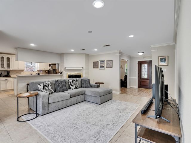 2811 Quincannon Lane, Houston, TX 77043