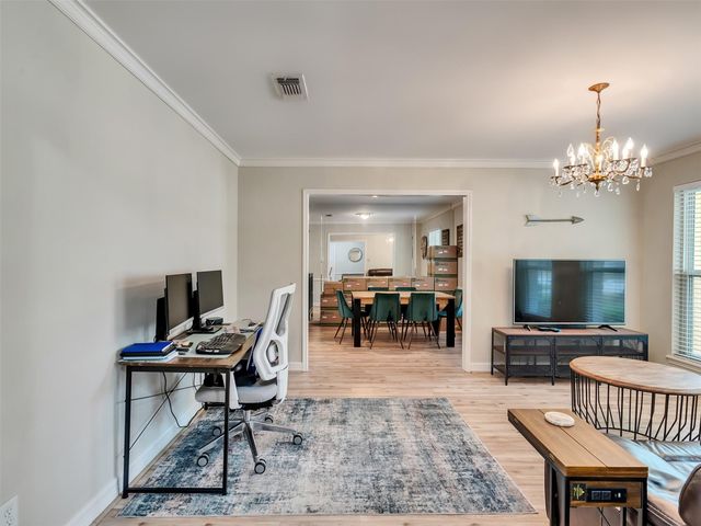 2811 Quincannon Lane, Houston, TX 77043