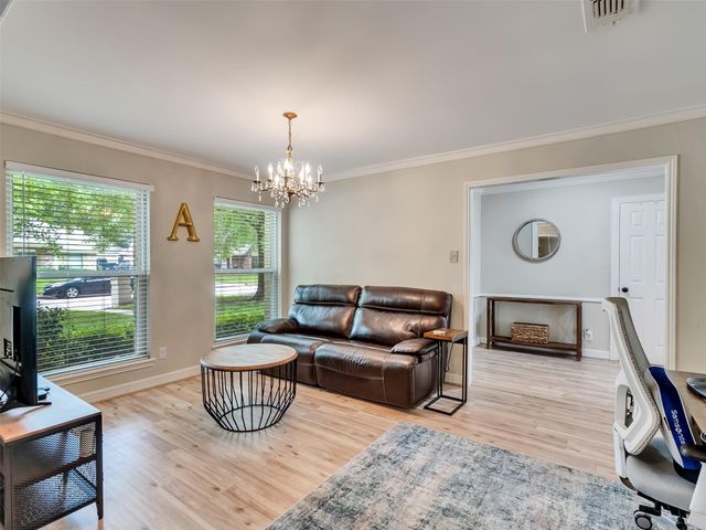2811 Quincannon Lane, Houston, TX 77043