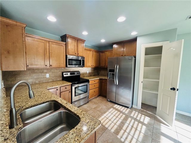 1209 SW Eventide Street, Bentonville, AR 72712