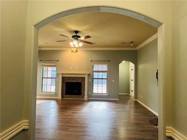 1209 SW Eventide Street, Bentonville, AR 72712