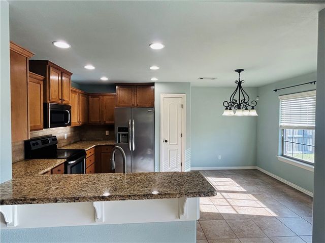 1209 SW Eventide Street, Bentonville, AR 72712