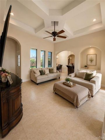 911 Red River Street, Mission, TX 78572
