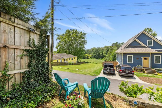 33 Madison Street, Asheville, NC 28801