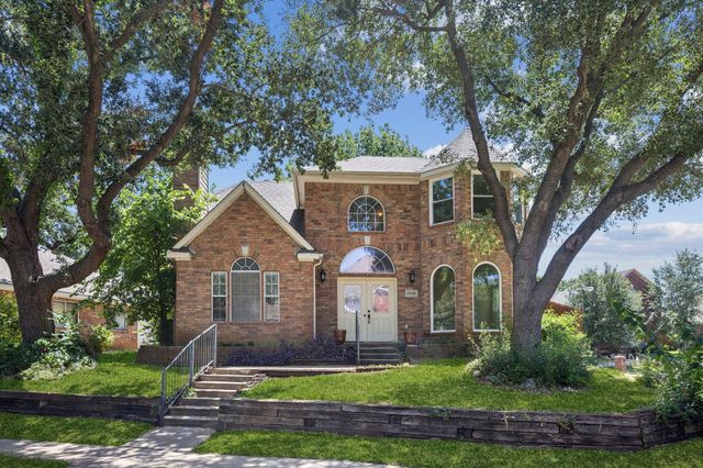 2320 Shinnery Oak Drive, Plano, TX 75074