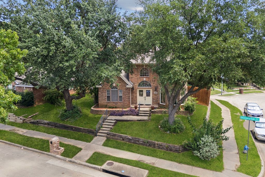2320 Shinnery Oak Drive, Plano, TX 75074