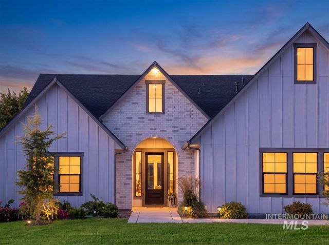 7168 E Chicken Hawk Loop, Nampa, ID 83686